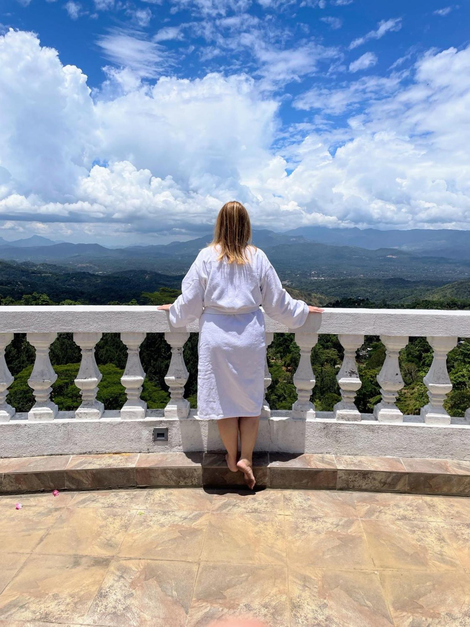 Bellwood Hills Resort & Spa Kandy Bagian luar foto