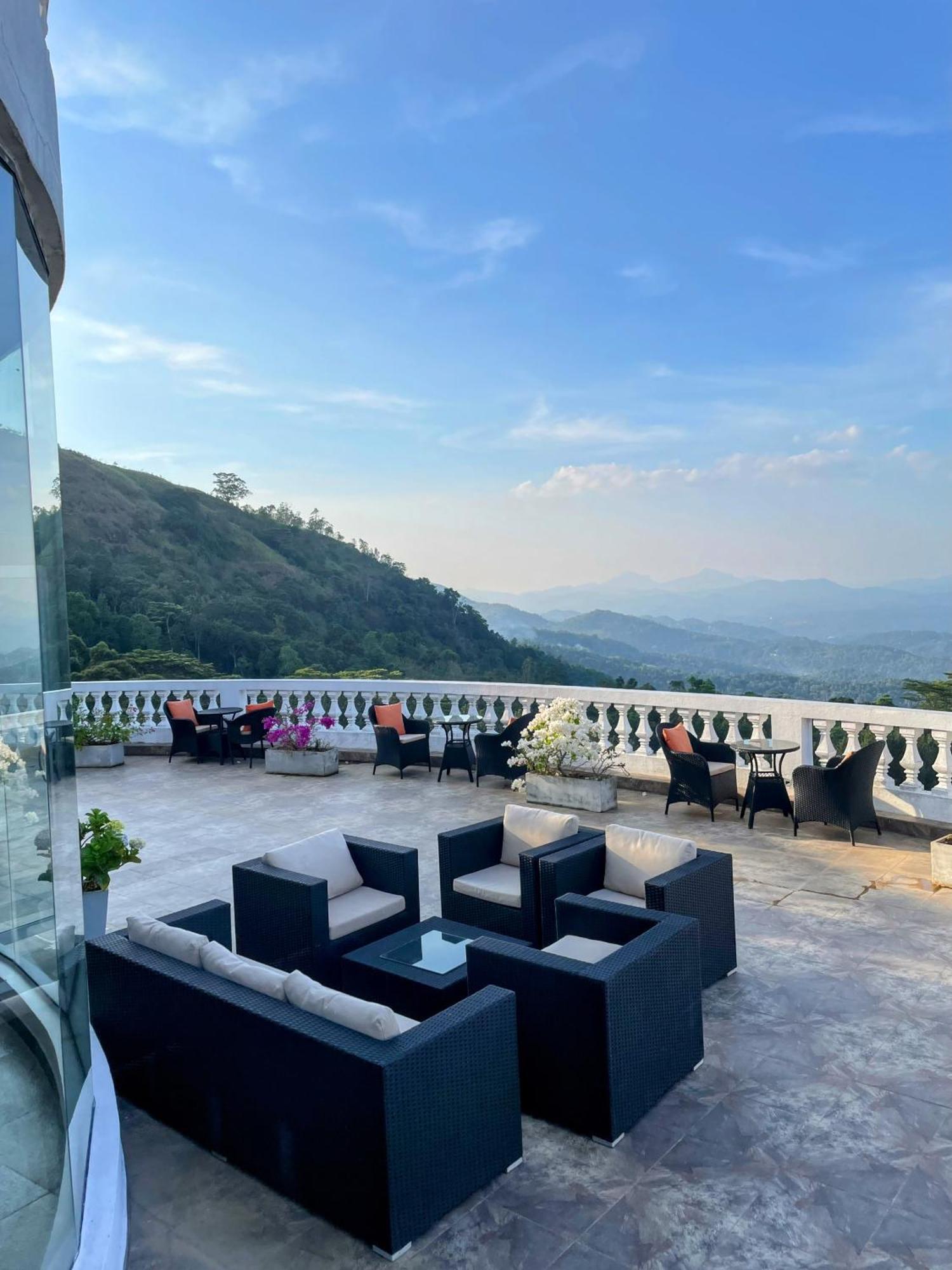 Bellwood Hills Resort & Spa Kandy Bagian luar foto